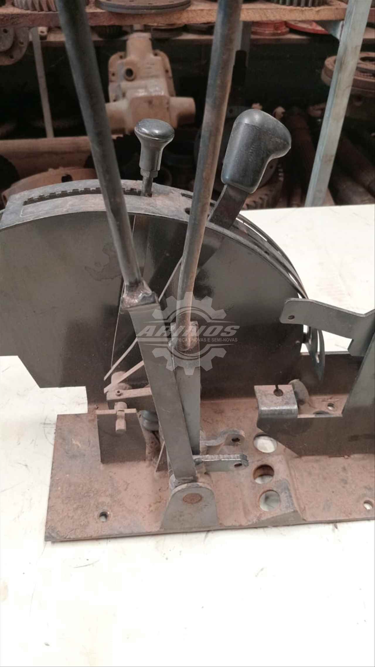 CJ Setor  Alavancas de Comando New Holland TS 6020